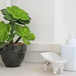 Downtown Apartment *